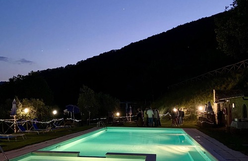 San Godenzo House | Authentic tuscan holiday home surrounded by nature. Pet friendly, bbq, pool!
