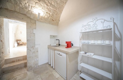Alcanterini Villa | Authentic Villa in Castellana Grotte for 5 guests. Pet Friendly!