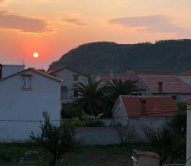 Susak Villa | Authentic Vila Nona by NYC Interior Architect