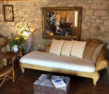 Susak Villa | Authentic Vila Nona by NYC Interior Architect