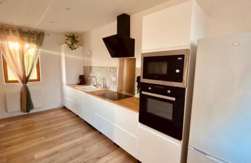 Croissy-sur-Celle House | Aux 3 Noyers