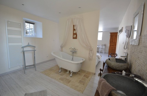 Longeves Bed & Breakfast | Aux 4 cornes - Chambres d'hôtes