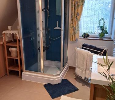 Sibiril Bed & Breakfast | Aux Volets Bleus