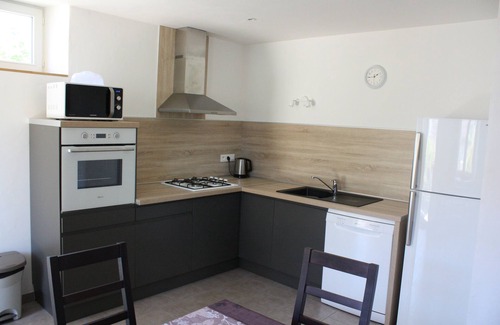 Casteljau Apartment | Auzon lodging 4 people in southern Ardèche
