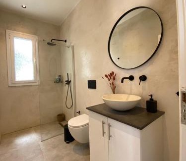 Lakithra House | AV Suites