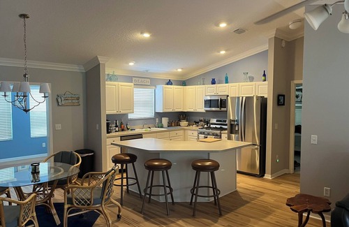 The Villages House | Available Jan - Mar 2026! 3br/2ba in prime Villages location