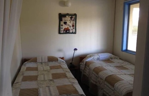 Black Springs Cottage | Avaleigh Elms Farmstay