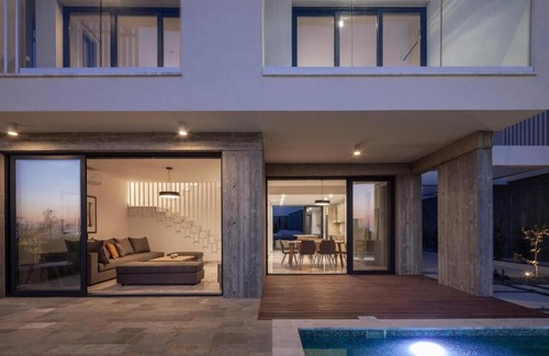 Emba Villa | Avalon 1 Villa 11