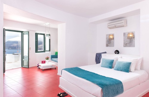 Akrotiri Hotel | Avant Garde Suites