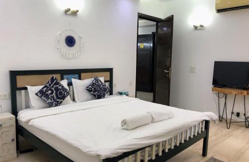 Safdarjung Enclave Bed & Breakfast | Avatar Living @Safdarjung Enclave