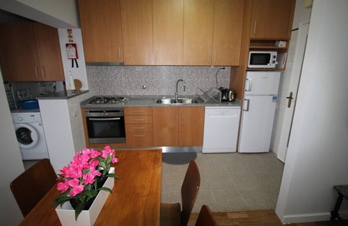 Aveiro Apartment | Aveiro Apartment with Patio