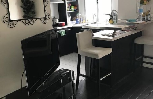 Bussy-Saint-Georges House | Avenue de Général de Gaulle Guesthouse