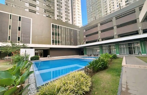 Cebu Condo | Avida Riala Upscale Flat in Cebu City
