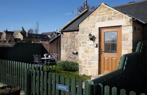 Belford Ski Chalet | Avocet Cottage