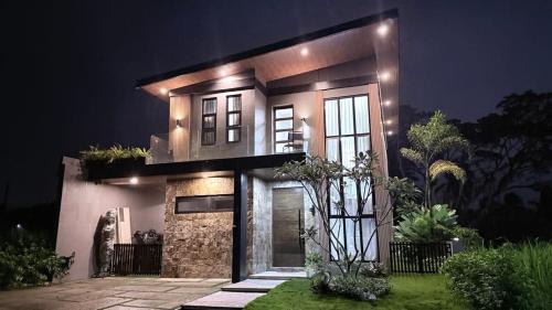 Lipa Resort | Avodah house at Summit Point Golf and Country Club