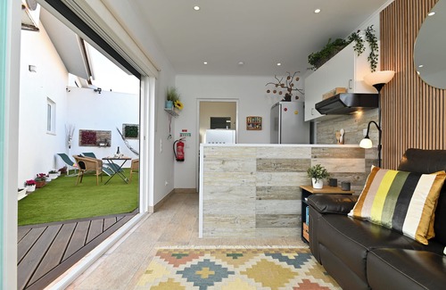 Praia das Macas Apartment | Awaiting you at Chez Nous the 1 bedroom home with a sea view. Sleeps 2 Guests