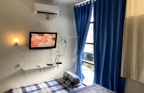 Yogyakarta House | Awana Dream Whole Villa, 4bedroom 10pax , 5min to Alun Alun, Kraton, Malioboro bdc