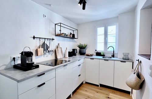 Ahrweiler House | AWARA HOME