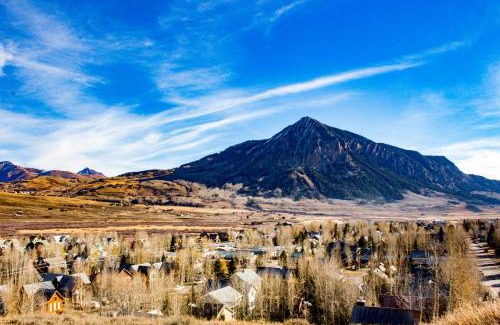 Crested Butte Hotel | Away Out on the Mountain
