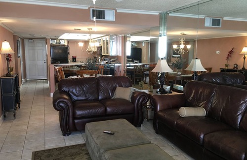 Ponce Inlet Condo | Awesome 6th Story View Of The Ocean, Pool And Beach