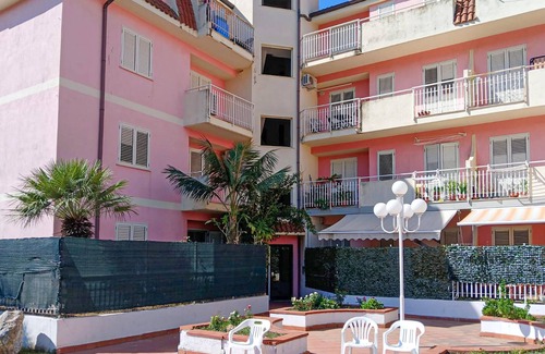 Nocera Scalo Apartment | Awesome apartment in Nocera Terinese