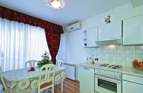 Tar-Vabriga Apartment | Awesome apartment in Tar-Vabriga