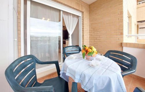 Cabanes Apartment | Awesome Apartment In Torre La Sal