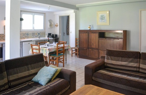 Rouffignac-Saint-Cernin-de-Reilhac Apartment | Awesome apartment in Rouffignac