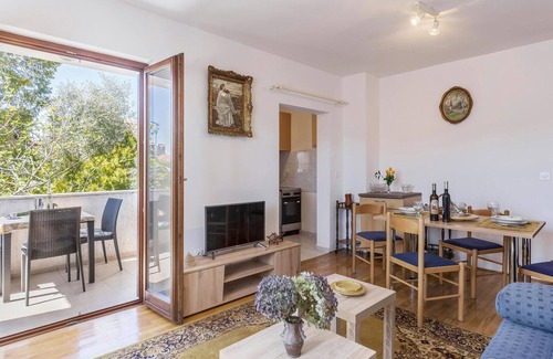 Funtana Apartment | Awesome apartment in Funtana with WiFi