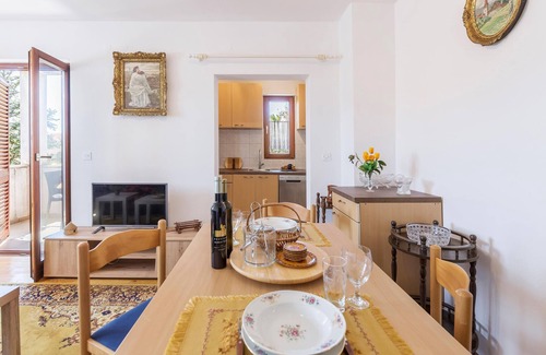 Funtana Apartment | Awesome apartment in Funtana with WiFi