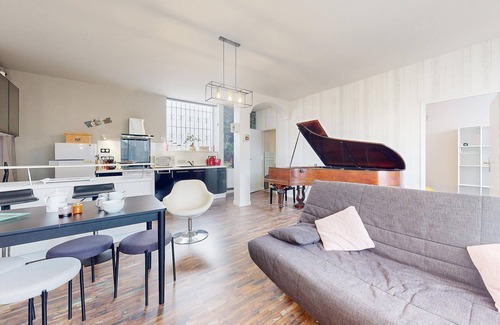 Limoges Apartment | Awesome apartment in Limoges with WiFi