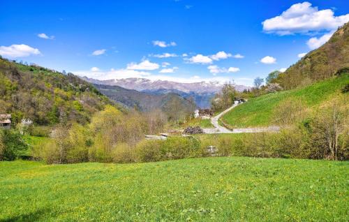 Tavernole sul Mella Apartment | Awesome Apartment In Pezzoro