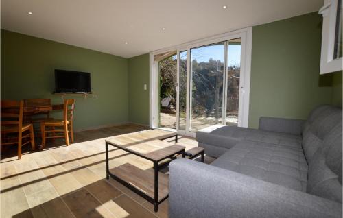 San-Lorenzo Apartment | Awesome Apartment In San Lorenzo