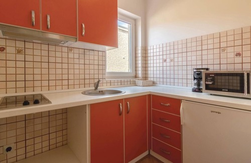 Batalaza Apartment | Awesome apartment in Ugljan with WiFi