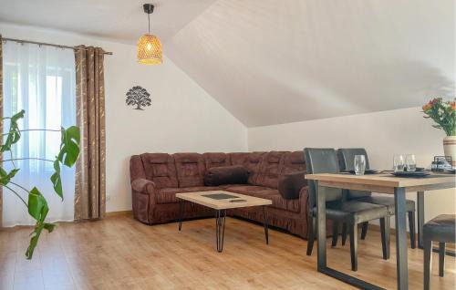 Wolsztyn Apartment | Awesome Apartment In Wilcze With Wifi