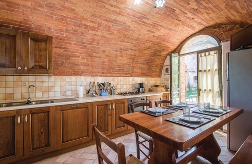 Lucignano Apartment | Awesome apartment in Lucignano AR