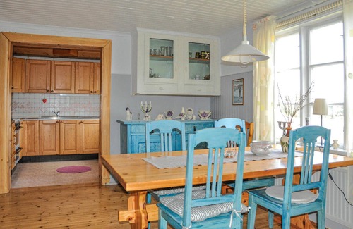 Arjang House | Awesome home in årjäng with sauna