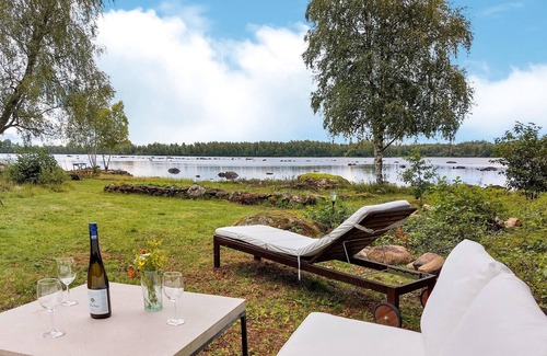 Almhult House | Awesome home in älmhult with lake view