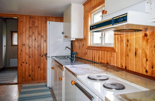 Ambjornarp House | Awesome home in Ambjörnarp