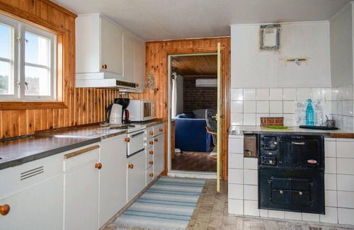 Ambjornarp House | Awesome home in Ambjörnarp