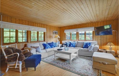 Maribo House | Awesome Home In Askø With Wifi