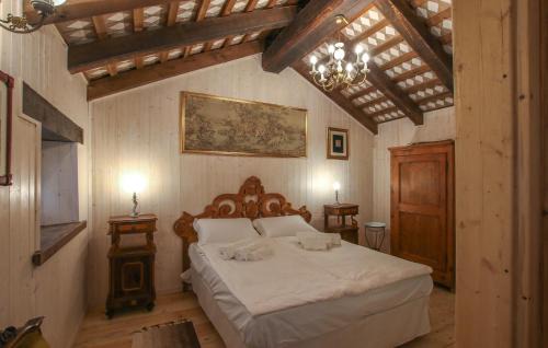 Pulfero House | Awesome Home In Biacis With Wifi