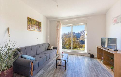 Kotlenice House | Awesome Home In Dugopolje With Wifi