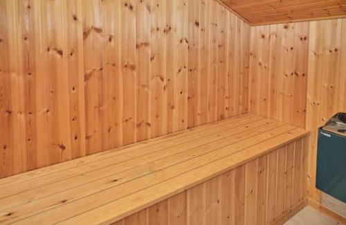 Øksenmølle House | Awesome Home In Ebeltoft With 3 Bedrooms, Sauna And Wifi