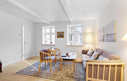 Faaborg House | Awesome Home In Faaborg With Wifi