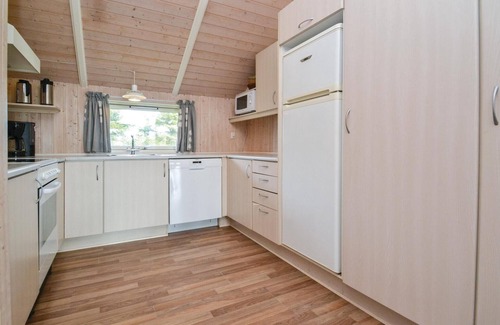Rindby Strand House | Awesome home in Fanø with sauna