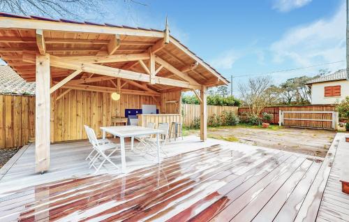 La Teste-de-Buch House | Awesome Home In La Teste-De-Buch