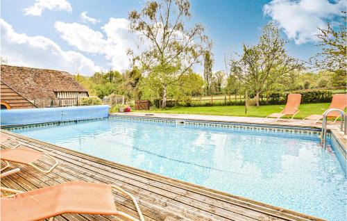 Vieux-Pont-en-Auge House | Awesome Home In St Pierre En Auge