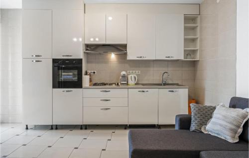 Grebastica House | Awesome Home In Grebastica With Wifi