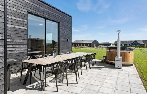 Grenaa House | Awesome Home In Grenaa With Sauna